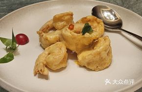 Egg Yolk Shrimp Balls