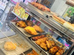 -全家便利店(秀沿路店)