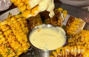 Momo Da Roasted Corn