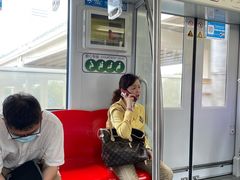 -漕溪路(地铁站)