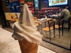 大堂-汉堡王(下沙银泰店)
