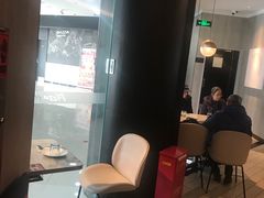 -必胜客(东大桥店)