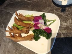 -德天肥牛海鲜火锅(城西银泰店)