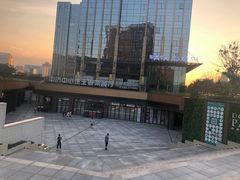 -煲王粤菜餐厅(中侨中心店)