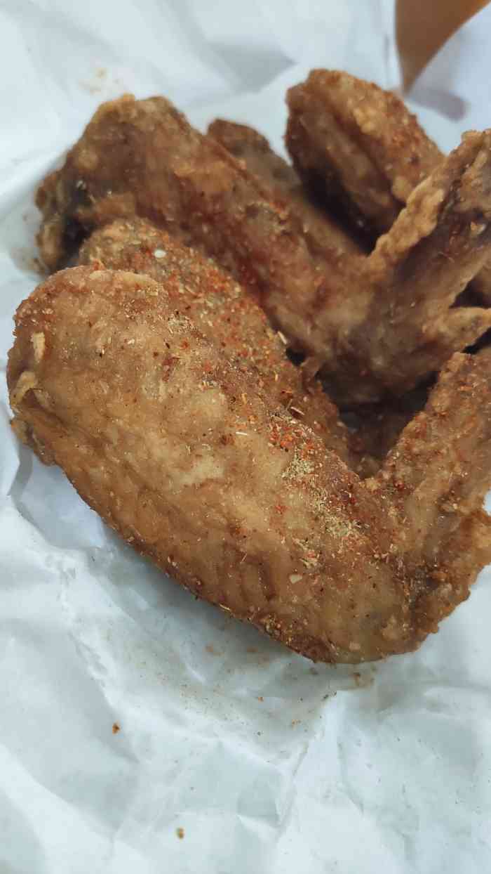 延庆观炸鸡-"大爱,口味不错,十里飘香,炸鸡皮和小鸡腿.