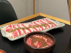 -臻牛烤肉