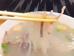 老南京鸭血粉丝汤-咬不得高祖生煎·简餐(星耀城店)