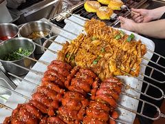 -华府九号海鲜烧烤大排档(龙域店)