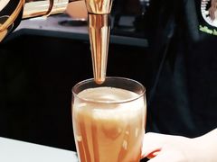 -星巴克臻选(济南恒隆店)