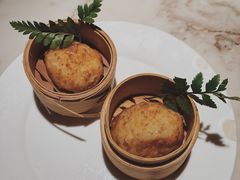 烤榴莲-桂满陇·蟹黄小笼汤包(中山公园店)