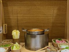 -独食火锅·半米屋台(直营总店)