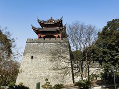 -巴陵广场