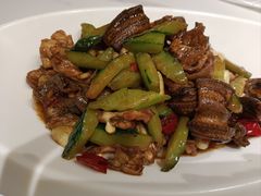 鳝鱼烧牛蛙-刘胖子家常菜·蹄花焖藕(中南店)