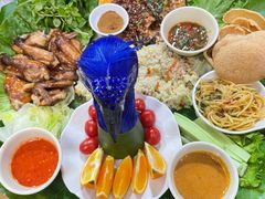 -沐毫傣泐云南菜孔雀宴•手抓饭傣味烧烤(曼听店)