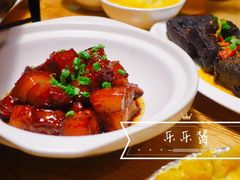 -徽湘园和马路串串火锅