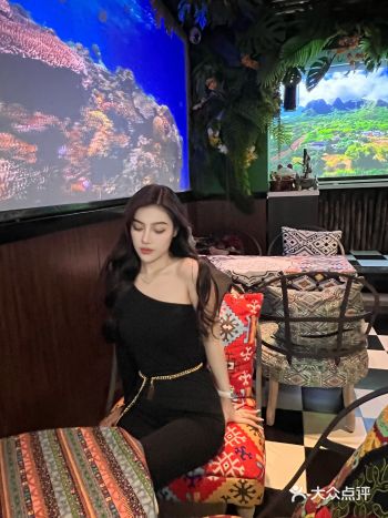 uu们 不出大连就能到夏威夷小酌一杯