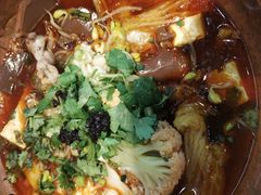 -成都你六姐·牛肉冒菜(上海环宇荟店)