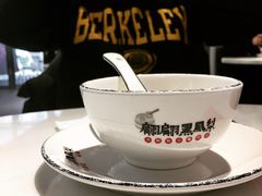 -翩翩黑凤梨