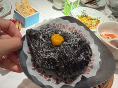 黑金咸蛋黄糖沙翁-禄运茶居·手工点心(猎德店)
