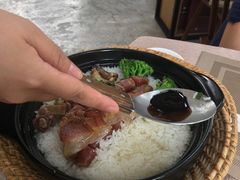 -忆食尚腊味煲仔饭(华南城店)