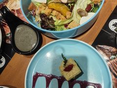 -米德维奇俄式西餐厅(西六道街店)
