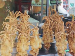 -六合夜市