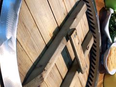 -三里屯土灶炖公鸡地锅鸡(江东店)