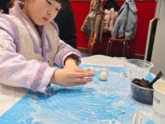 -奇尔思青少儿·语言·艺术·演讲(顾戴路店)