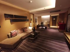 -青岛富力艾美酒店