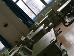 教室卫生-上海市工商外国语学校
