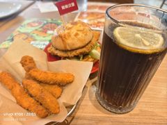 -必胜客(唐百友谊店)