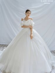 -Lady  Jane高端婚纱礼服馆