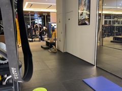 -普拉达游泳健身(水湾1979店)