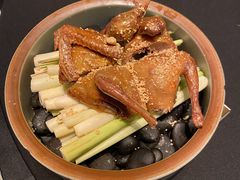 盐焗香茅乳鸽-小运河·公馆(国贸店)
