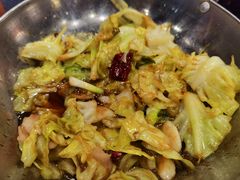 -川流不息·地道川菜·小龙虾(松东路店)