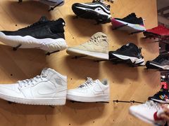 -NIKE上海青浦优选体验店
