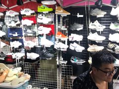 -吴山路夜市