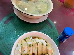 -雄仔农家菜馆·特色葱油鸡(六祖店)