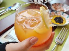 -香格里拉鱼跃地中海西餐厅·牛排披萨