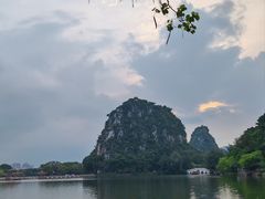 -星湖旅游景区七星岩