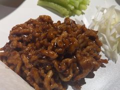 京酱肉丝-京味斋·北京烤鸭(北京南站洋桥店)