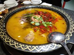 -符缸酸菜鸡(华阳店)