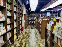 -新华书店白鹿书肆(市府路店)