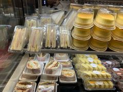 面包甜点陈列柜-幸福西饼面包茶饮(车公庙店)