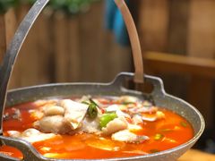 -老滇山寨•云南特色菜•地方菜•民族风情歌舞表演(金碧店)