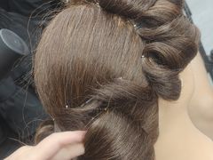 -首脑美容美发化妆美甲培训学校(龙岗校区)