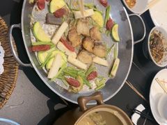 -黔蘑菇四季餐厅(观山湖店)