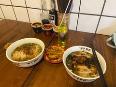 -矮子粉店1985·长沙米粉(湘春路店)