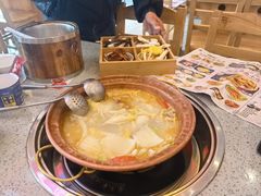 -阿婆情腊排骨火锅(金虹路店)