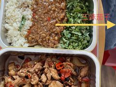 -味上湘菜馆(岳麓山店)
